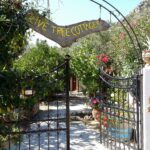 Happy Lodgings Olive Tree Cottages